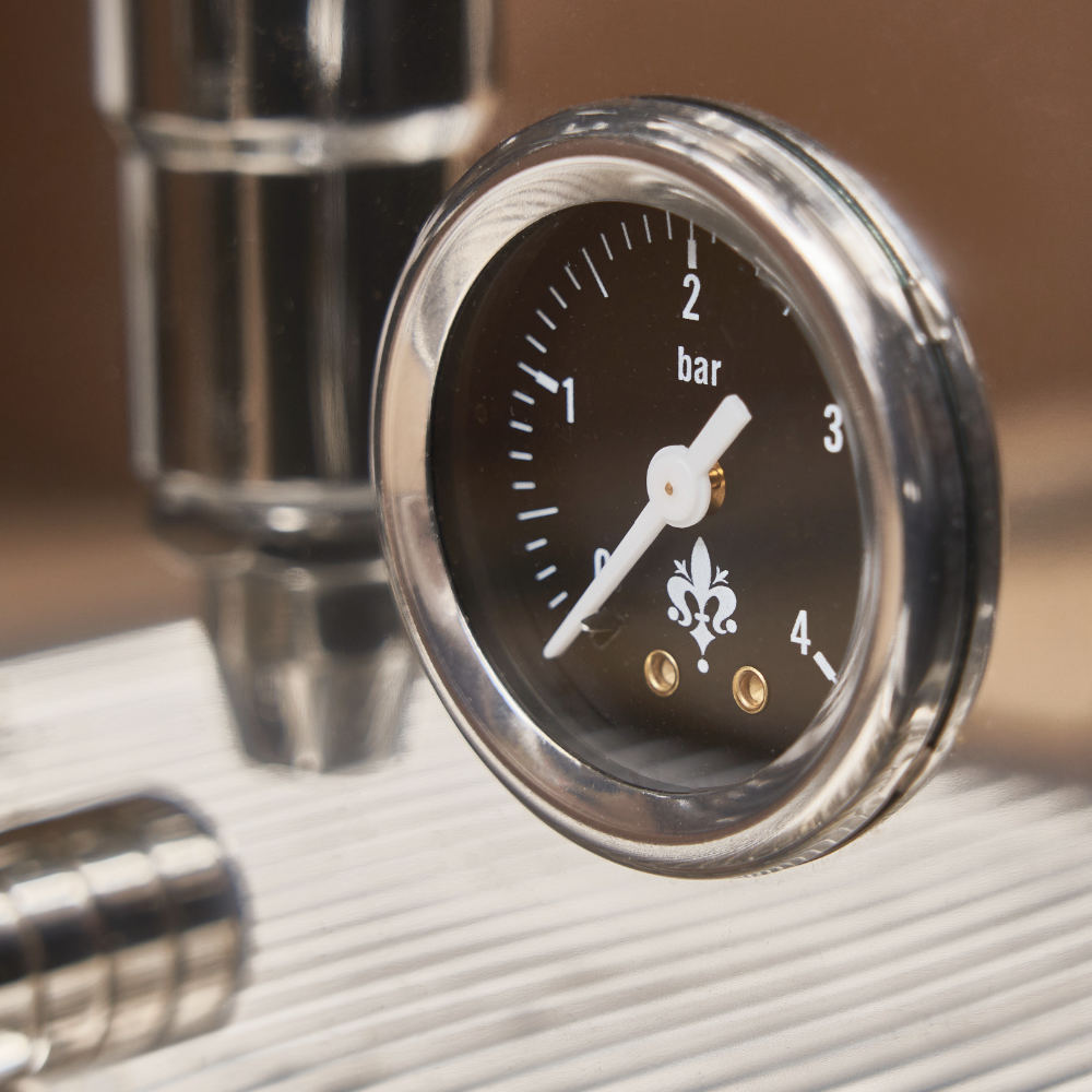 Eureka Pura Espressomachine RVS - Precisie, Snelheid en Stijlvol Design