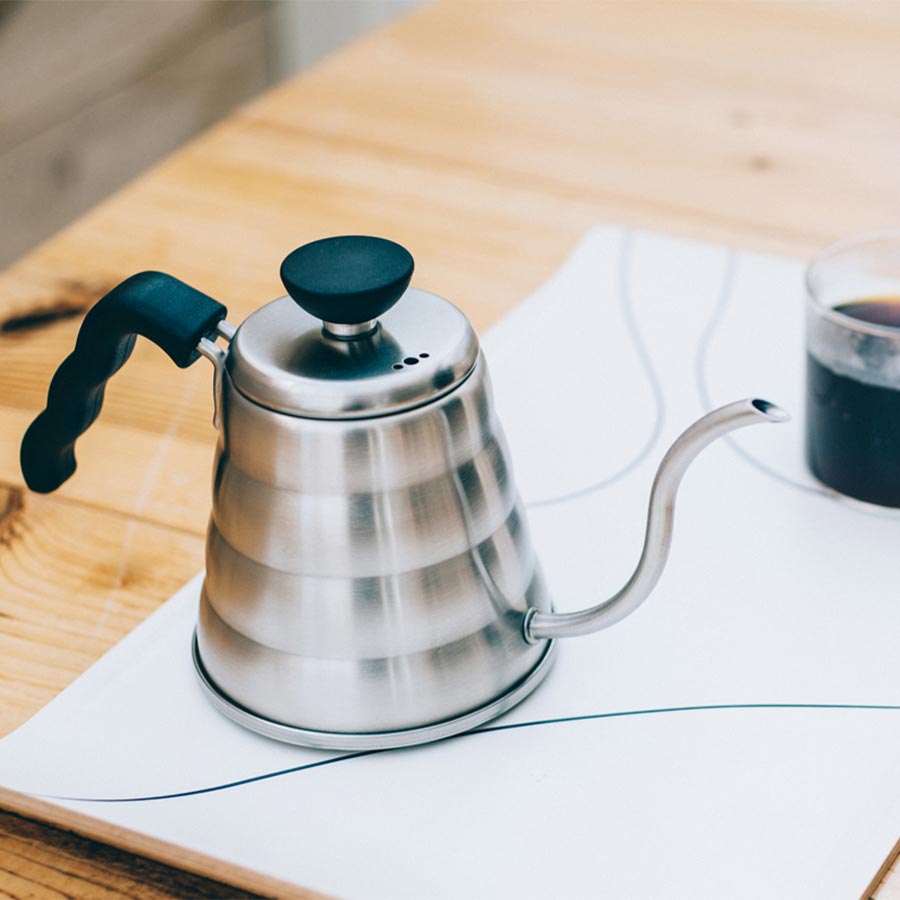 Hario V60 Buono Dripketel - Haarlijn Zilver Koffie Kenner