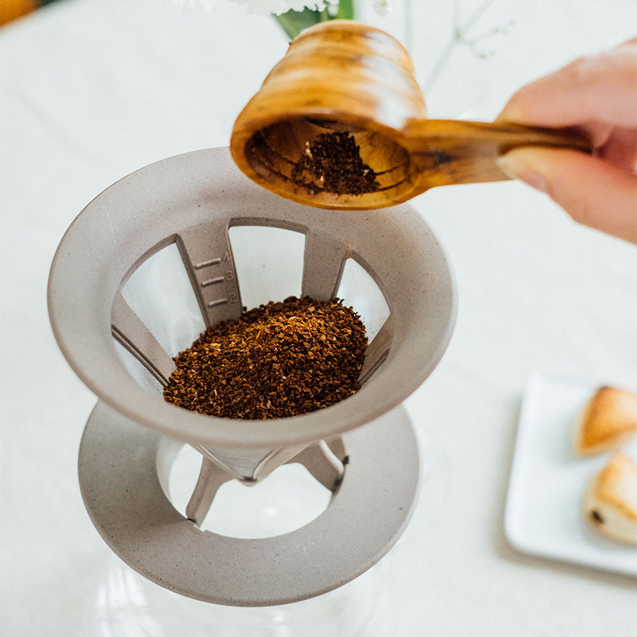 Hario Baton Cafeor Dripper 02 HARIO