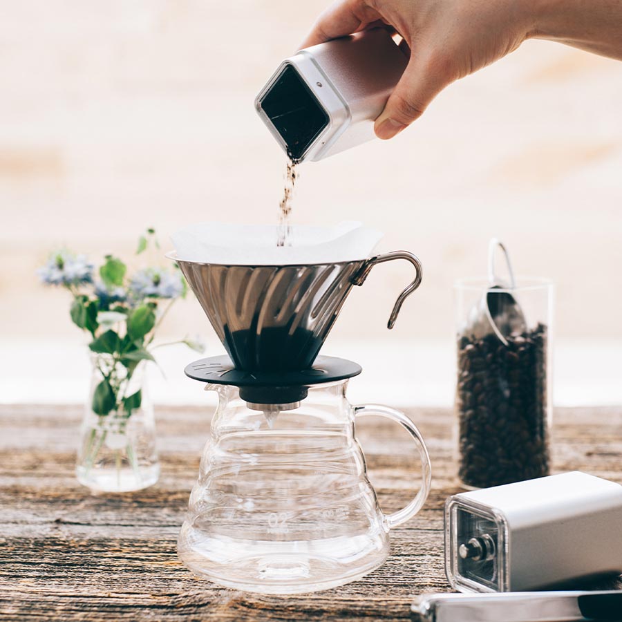 Hario Prism Zilveren Koffiemolen 24g Koffie Kenner