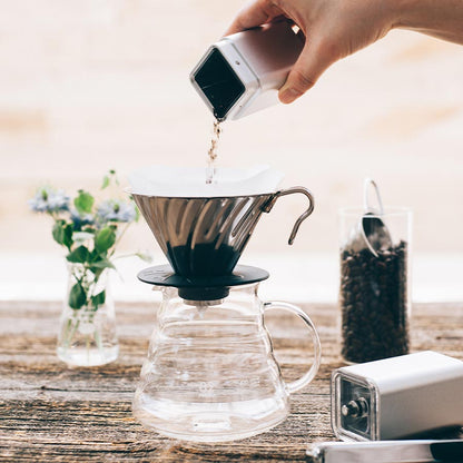 Hario Prism Zilveren Koffiemolen 24g Koffie Kenner