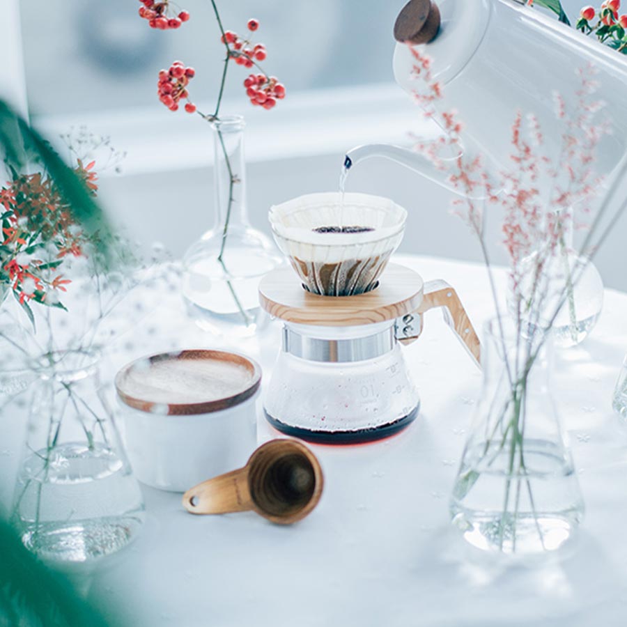 Hario Coffee Server met Olijfhouten Handgreep Koffie Kenner