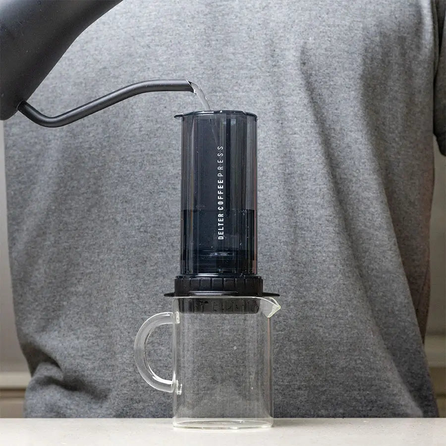 Delter Coffee Press Koffiepers Jet‑Seal Grijs (Limited Edition)