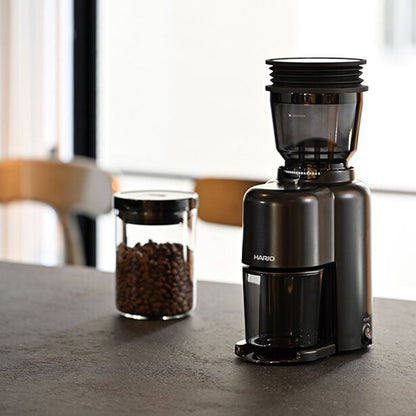 Hario Compact N Elektrische Koffiemolen Koffie Kenner