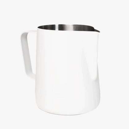 https://cdn.shopify.com/s/files/1/0920/8548/5951/files/Essentials_pitcher_550_white-scaled.webp?v=1760093780
