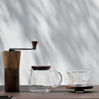 Hario V60 Glazen Dripper Walnoot HARIO