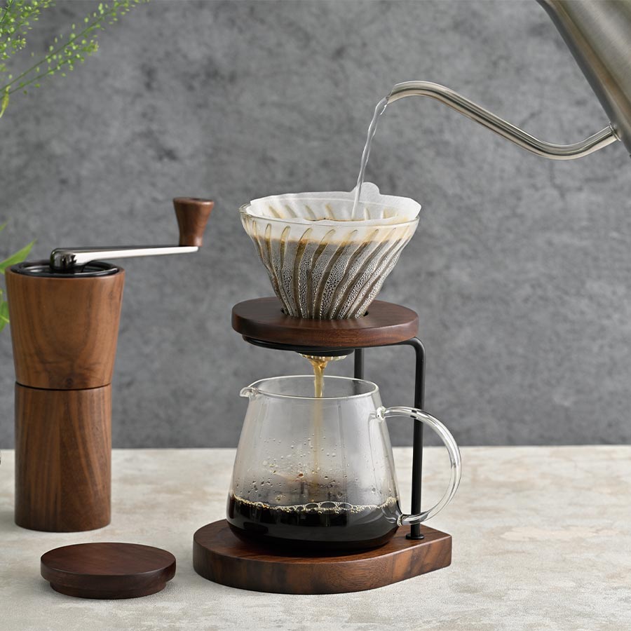 Hario V60 Glazen Dripper Walnoot HARIO