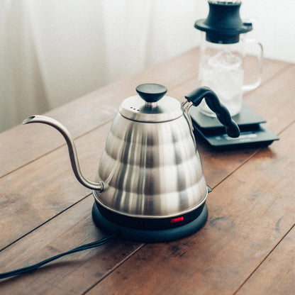 Hario V60 Buono Elektrische Power Kettle Koffie Kenner