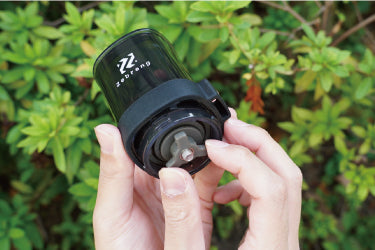 Hario Zebrang Outdoor Keramische Koffiemolen Koffie Kenner