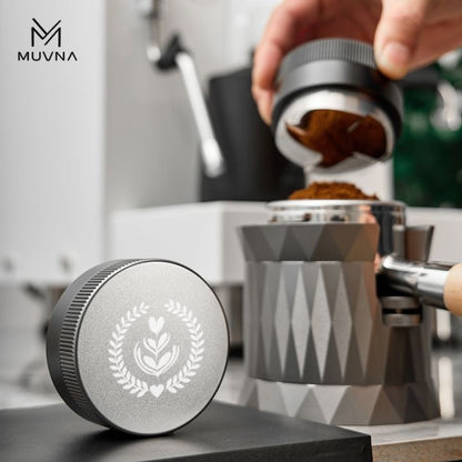 MUVNA - Zelflozende zwaartekrachtverdeler grijs 58,35 mm Koffie Kenner