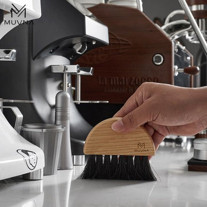 MUVNA - Massieve brede houten borstel MUVNA