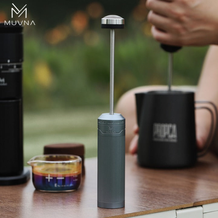 MUVNA - Pro Milk Frother Stick Grey - USB-C Koffie Kenner